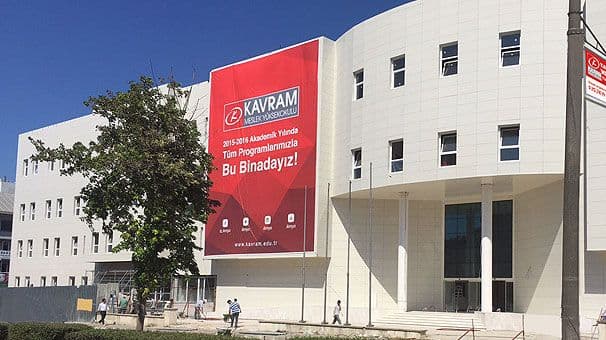 İzmir Kavram Vocational School
