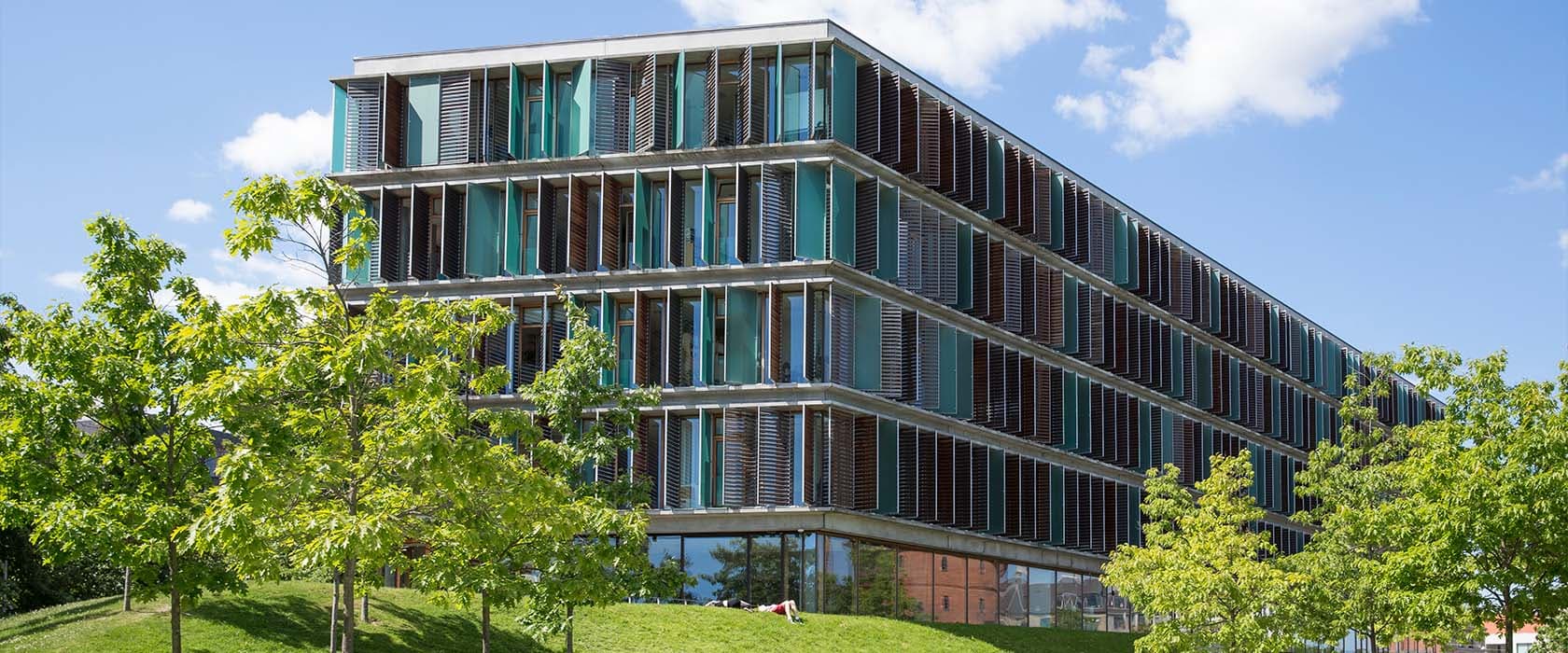 Copenhagen Business School (CBS)