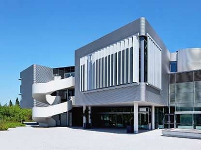 Koblenz University of Applied Sciences campus with modern classrooms, laboratories, and students engaged in applied learning.