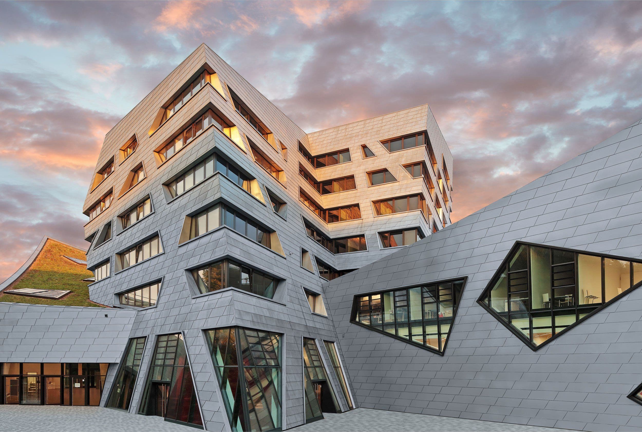 Main campus of Leuphana University of Lüneburg in Germany, featuring modern lecture halls, research facilities, and student residences